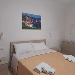 https://mamma-rosa-casa-vacanze.sicilyhotelsitaly.net